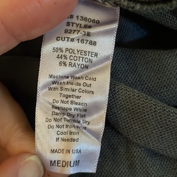 NWT Urban Outfitters Project Social T Soft Gray Top - Picture 9 of 9